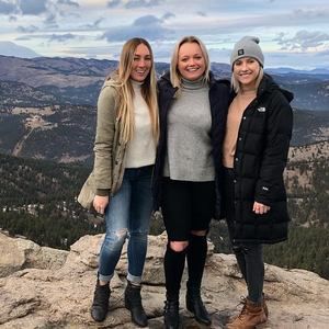 Meet your Posher, Nicole